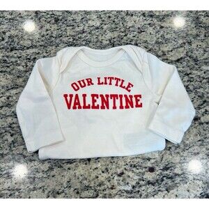 Old Navy Valentine long sleeved onesie unisex 0-3 months NWOT